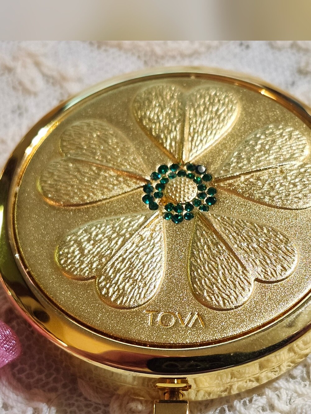 Tova Beverly Hills Solid Parfum Compact – Gold Floral Design with Green Gems
